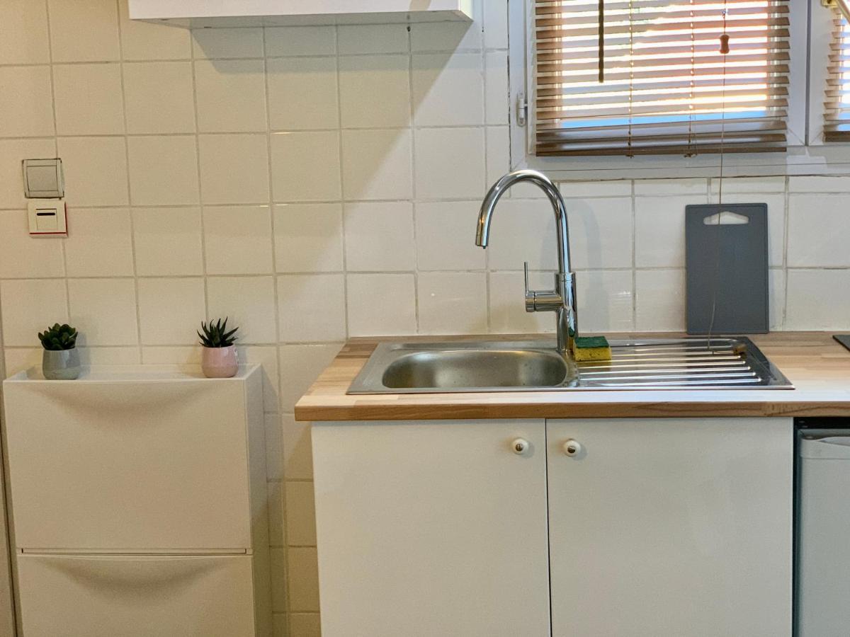 Superbe appartement avec parking gratuit sur place Saint-Denis  Extérieur photo