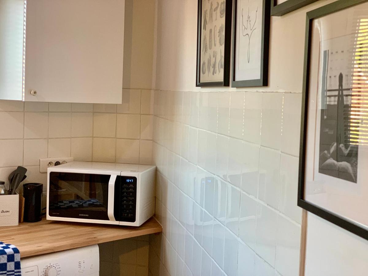 Superbe appartement avec parking gratuit sur place Saint-Denis  Extérieur photo